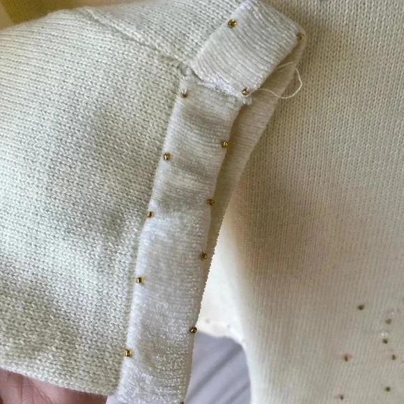 Quacker Factory Cream Sweater with Gold Sleigh Design - Picture 6 of 9